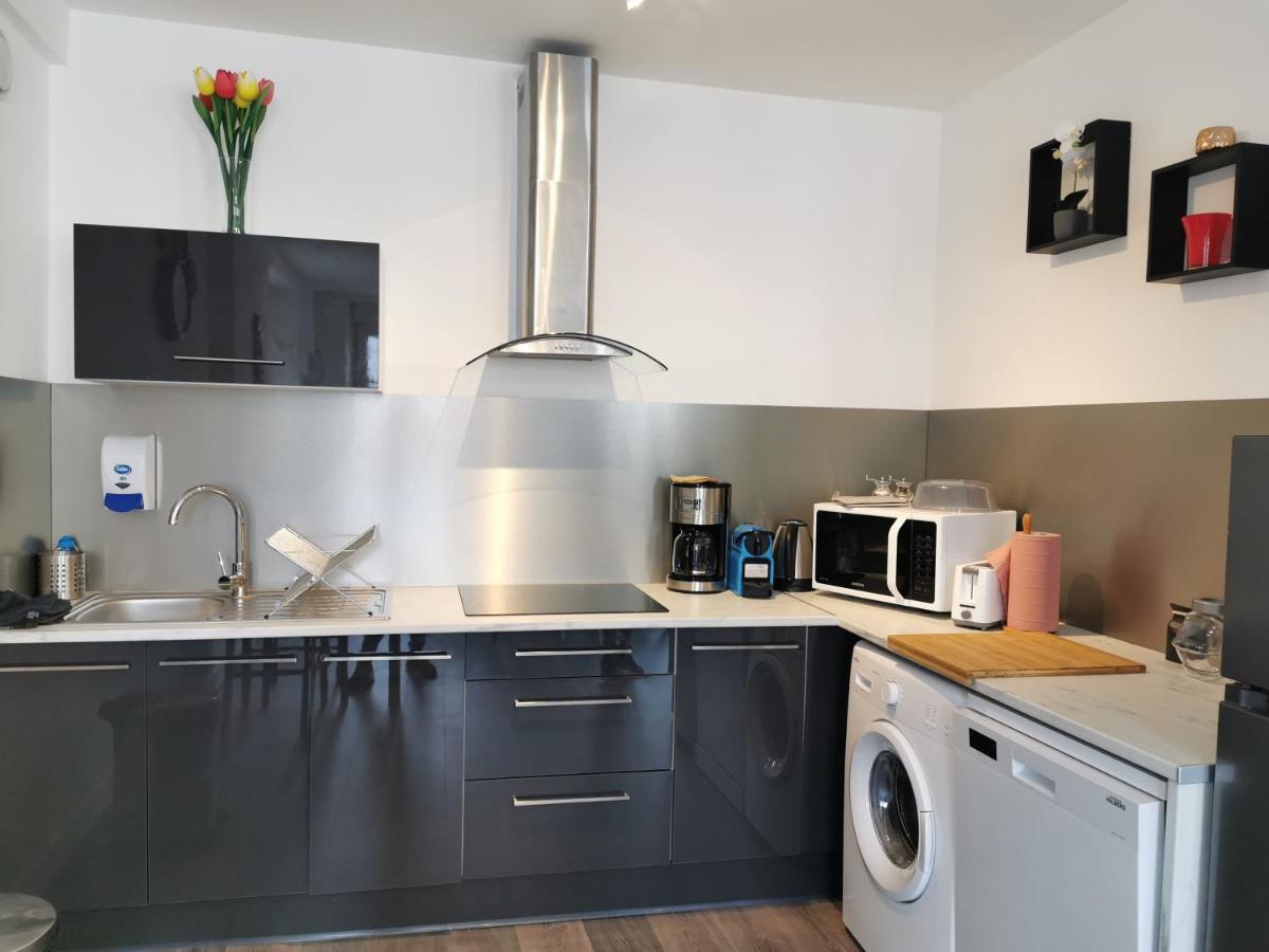 Les Appartements Du Marche Dinan Exterior foto